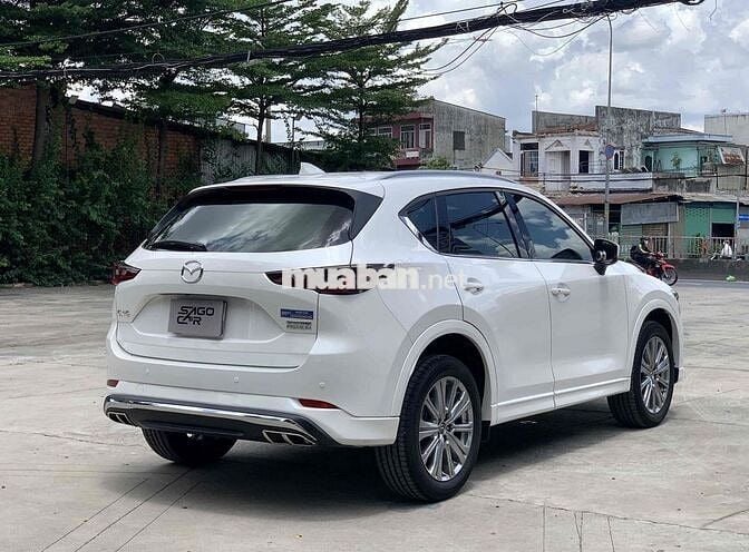 Mazda CX-5 Premium Exclusive 2024 chạy 7.000km
