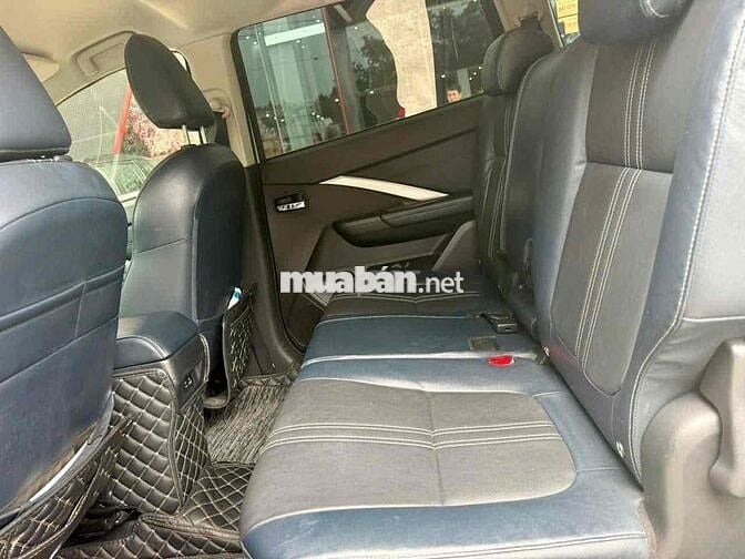 Mitsubishi Xpander Cross 2023 Trắng 35.000 km