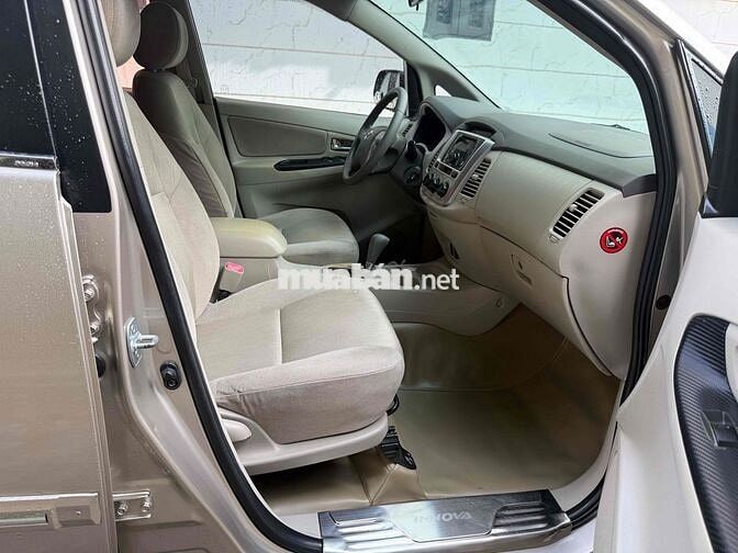 Toyota Innova 2016 Tự động 110.000 km