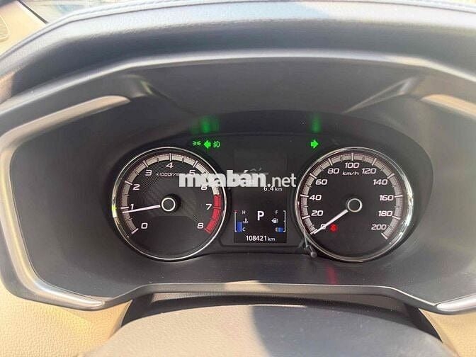 Mitsubishi Xpander 1.5 AT 2019 Trắng Tự động