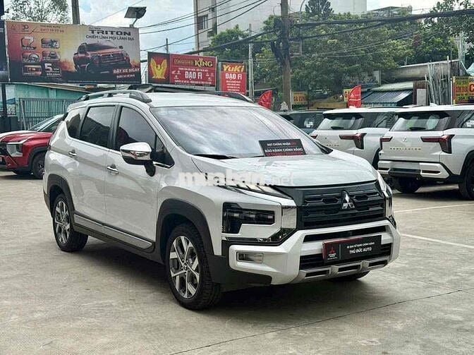 Mitsubishi Xpander Cross 2023 Trắng 35.000 km
