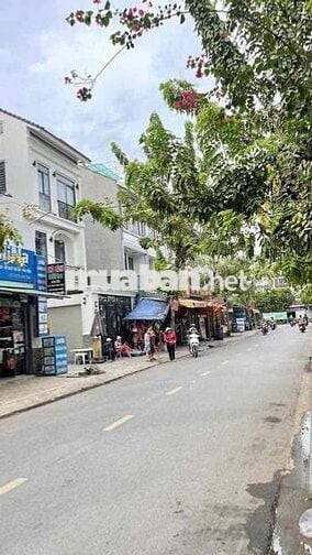 Bán nhà mặt tiền buôn bán đang có thu nhập ổn định 30tr/ tháng