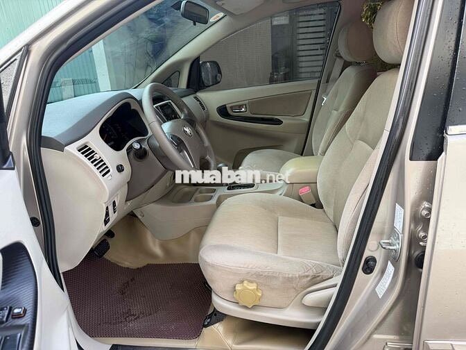 Toyota Innova 2016 Tự động 110.000 km