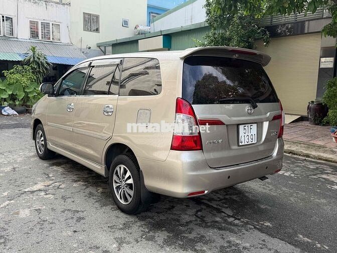 Toyota Innova 2016 Tự động 110.000 km