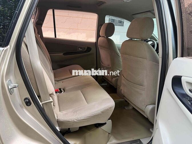 Toyota Innova 2016 Tự động 110.000 km