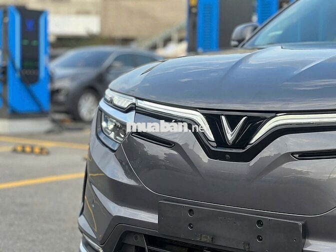 Vinfast VF8 Eco 2023 Xám 84000 km