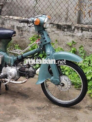Honda Cúp Nhật Bản 50cc chạy ko cầm bằng lái b 60