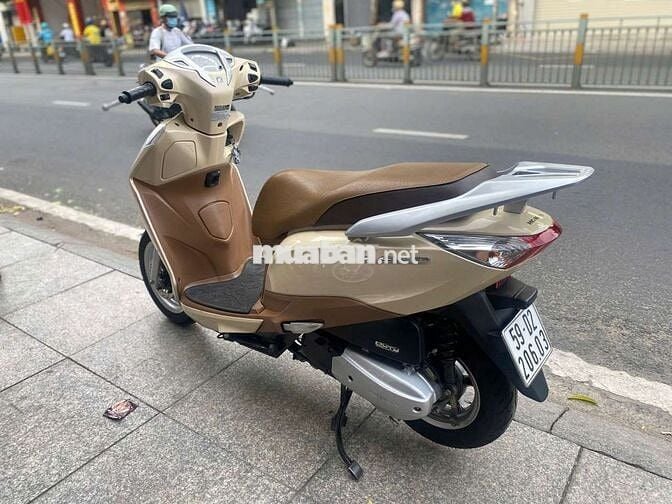 Honda Lead Fi 2017 Vàng kem