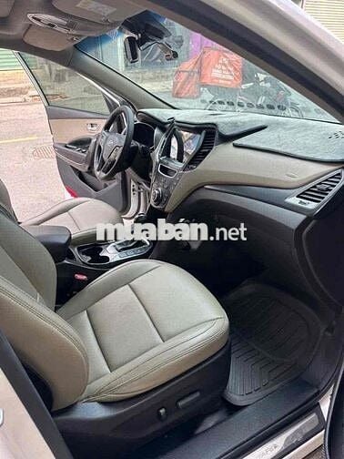 Hyundai Santa Fe bản full Dầu xe cực mới giá rẻ