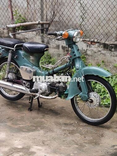 Honda Cúp Nhật Bản 50cc chạy ko cầm bằng lái b 60