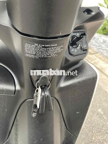 Vision 2024 Smartkey Bstp 9chủ Odo 9000km xe đẹp