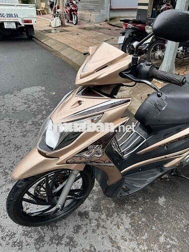 Suzuki Hayate 125 Đời 2011 Vàng đồng