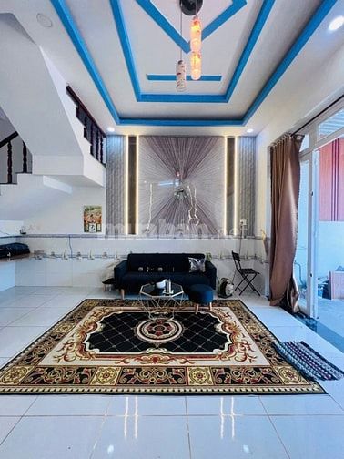 Bán nhà 4x15m gần Vinhomes Hóc Môn đang xây 465 Triệu hẻm kinh doanh