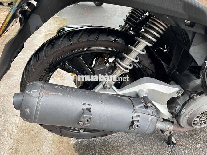 Suzuki Hayate 125 Đời 2011 Vàng đồng