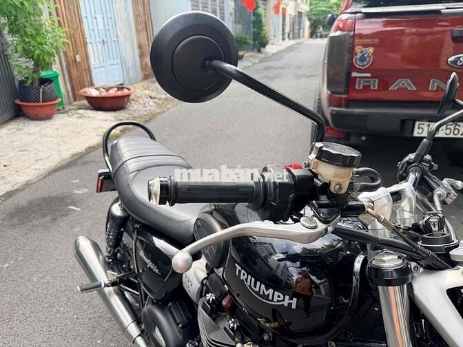 Triumph Street Twin 900 ABS 2017 bản nhập Anh
