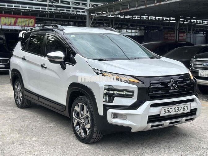 Mitsubishi Xpander Cross 1.5CVT 2025 38000km Trắng