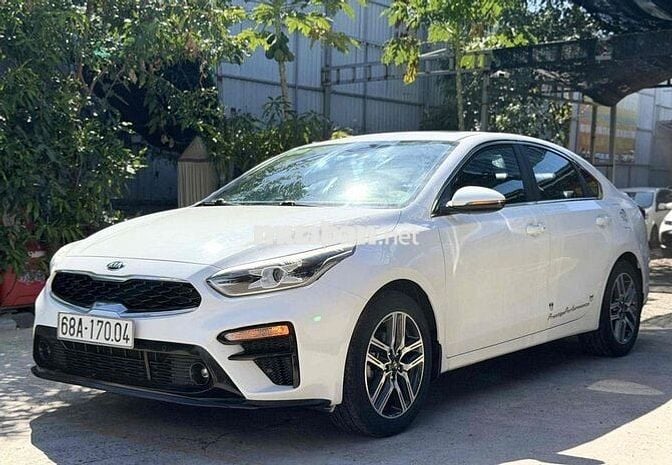 Kia Cerato Premium 2.0AT 2020 Trắng 48000 km