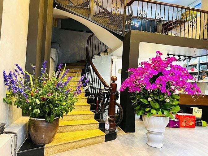 Bán Nhà Mặt Phố KD Nguyễn Hy Quang, Đống Đa 135m, 5 tầng, giá 120 tỷ