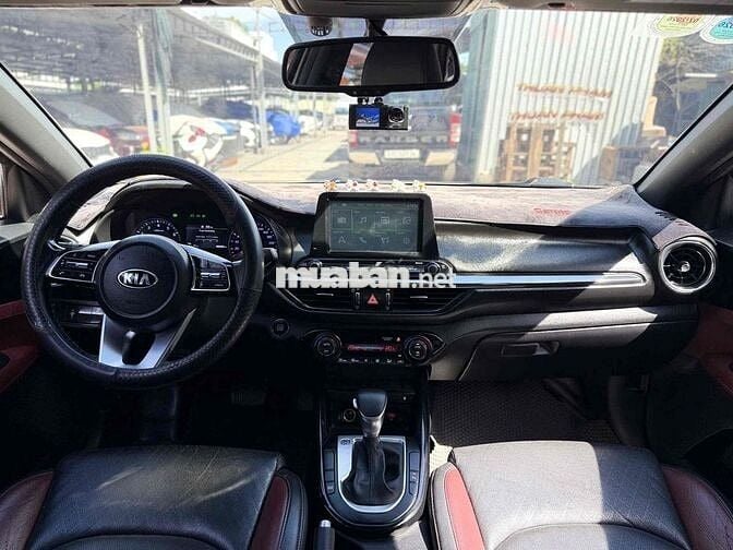 Kia Cerato Premium 2.0AT 2020 Trắng 48000 km