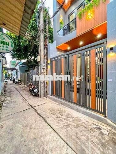 NHÀ TRỆT LẦU - HẺM 2B NGUYỄN VIỆT HỒNG