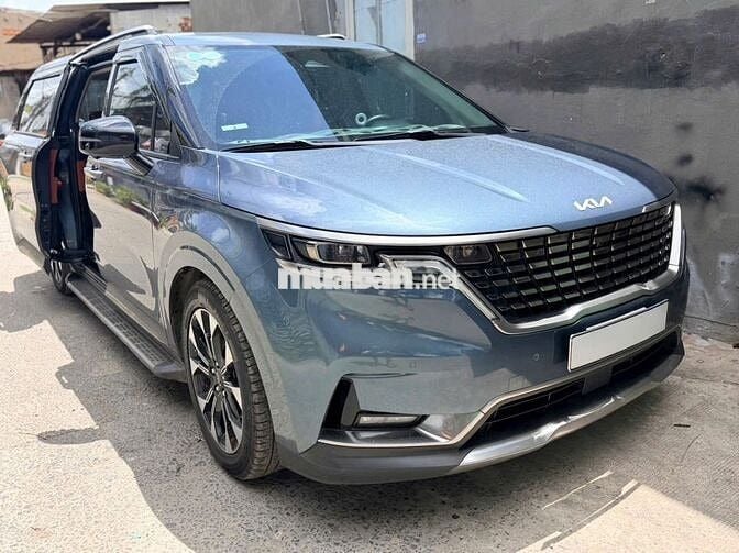 Kia Carnival Signature 2022 Xám 6 vạn