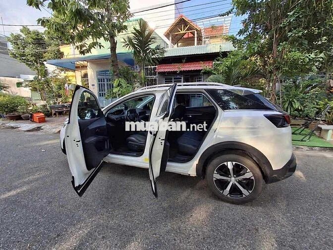Xe Peugeot 3008 Allnew 2018 Trắng 52.000 km