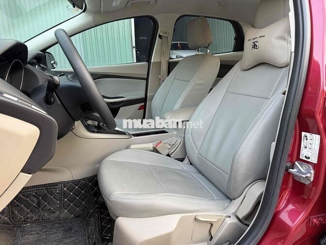 Ford Focus 1.5L Sedan 2018 Đỏ Tự động 80000 km