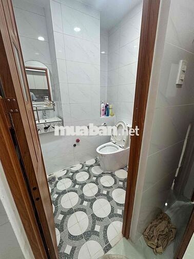 Chính chủ cho thuê nhà 4m x 13m góc 2 mặt tiền. 12tr/tháng