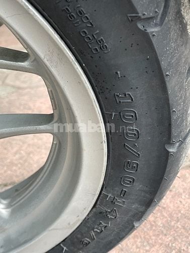 Cần bán - BÁN XE MÁY SH MODE Nhà Dùng