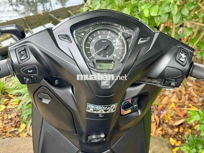 Lead 2024 4VAL Đặc Biệt Đen Odo 5300km chính chủ