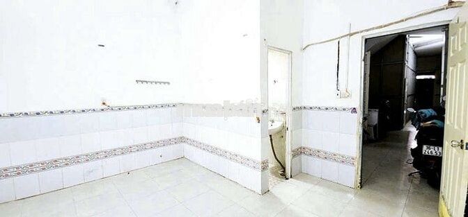 Phòng đầy đủ nội thất, ngay chợ, free nhiều dịch vụ