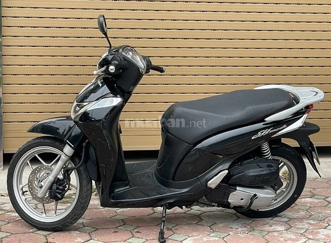 Cần bán - BÁN XE MÁY SH MODE Nhà Dùng
