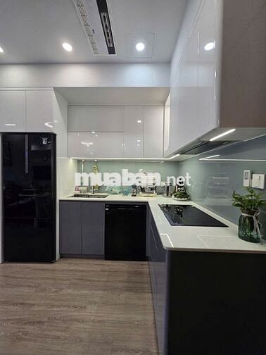 EMERALD CELADON CITY 02PN – VIEW HỒ TRUNG TÂM – FULL NỘI THẤTCAO CẤP