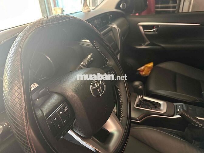 Toyota Fortuner 2022 2.4 4x2 AT Đen