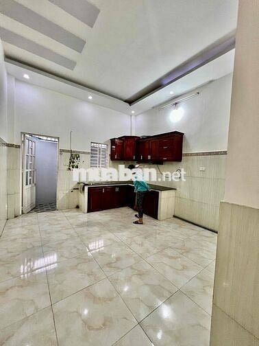Cho Thuê Nhà Ngay Chợ Cầu Đồng DT 120m2 1Trệt 1Lầu 2Pn 2Wc Hẻm Xe Tải