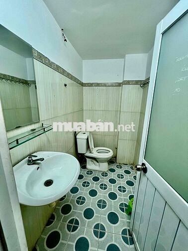 Cho Thuê Nhà Ngay Chợ Cầu Đồng DT 120m2 1Trệt 1Lầu 2Pn 2Wc Hẻm Xe Tải