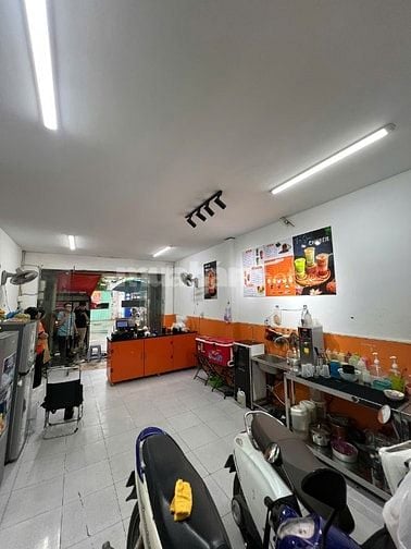  Sang nhượng tiệm trà sữa mặt tiền Đỗ Xuân Hợp - Thủ Đức