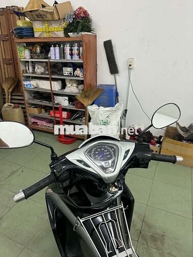 Honda Air Blade Fi 2012 , êm ngon , 1 đời chủ đi 