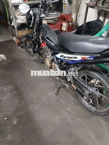 Suzuki Raider Đen Xe côn tay
