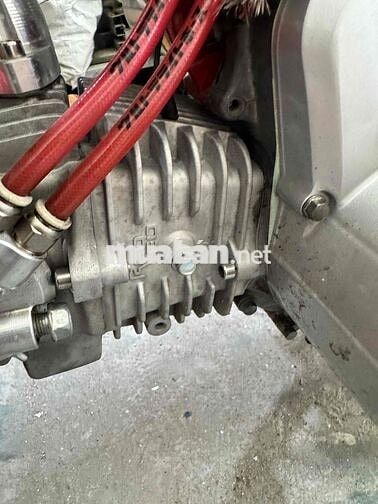 Honda Dream Thái màu Đỏ