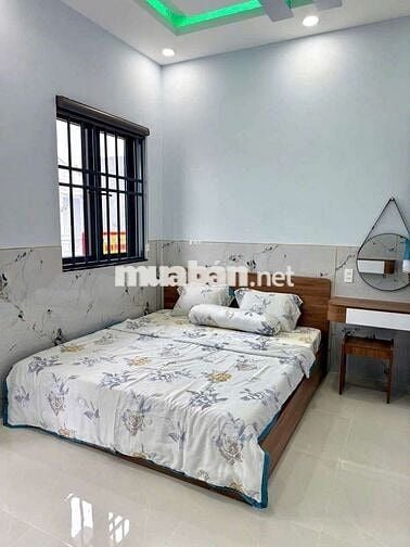 nhà 1 trệt 2 lầu đầy đủ nội thất gần ngã 6 An Phú