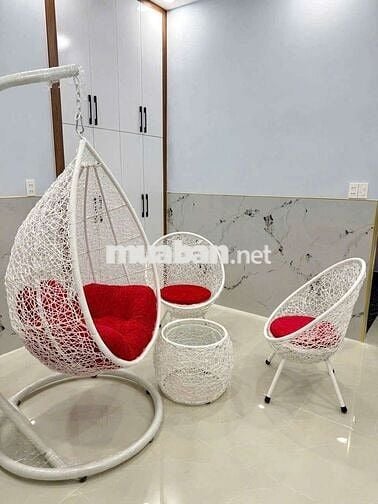 nhà 1 trệt 2 lầu đầy đủ nội thất gần ngã 6 An Phú