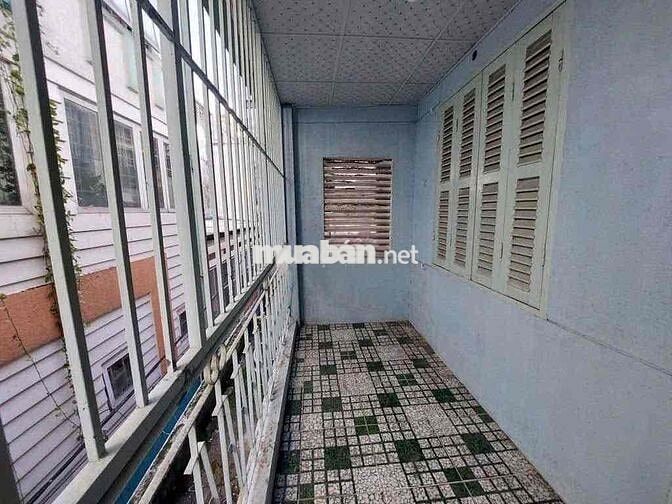 NC sát mặt tiền - hoàng hoa thám - bình thạnh ( 1 trệt 2 lầu )