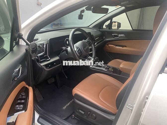 Bán xe Kia Sportage Signature 2.0G 2023 30800 km
