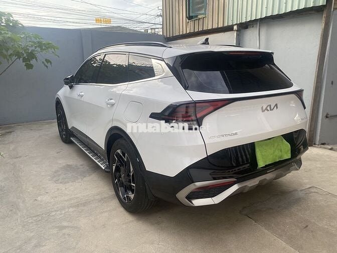 Bán xe Kia Sportage Signature 2.0G 2023 30800 km