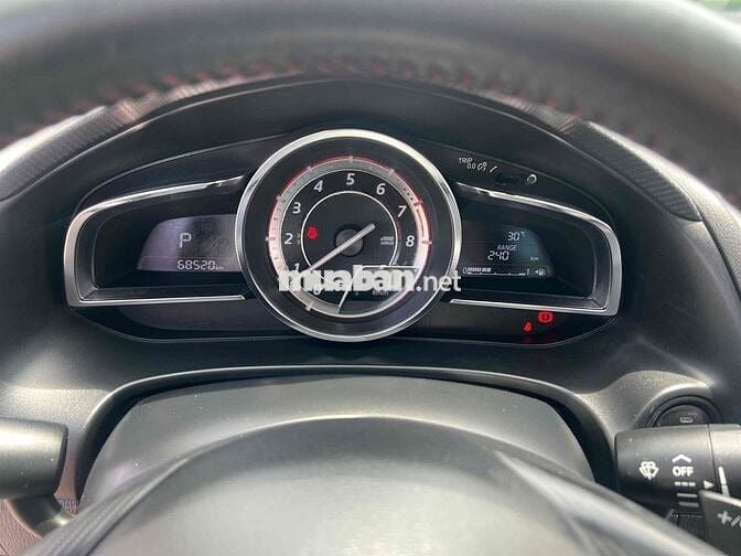 Mazda Mazda 3 2.0AT 2015 Đỏ 68000 km