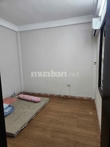 Cho thuê phòng tầng 4, nhà 12 A nguyễn Phong Sắc, Hà Nội, 2 phòng