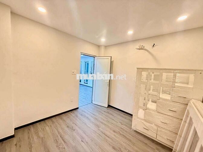 Căn hộ phan văn trị ,thang máy ,shr ,2pn ,2wc,không gian xanh mát  