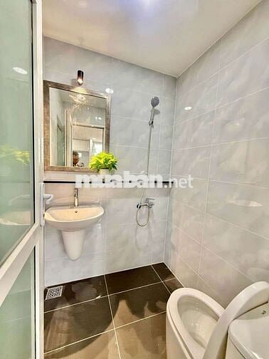 Căn hộ phan văn trị ,thang máy ,shr ,2pn ,2wc,không gian xanh mát  