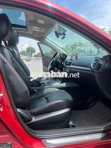 Mazda Mazda 3 2.0AT 2015 Đỏ 68000 km